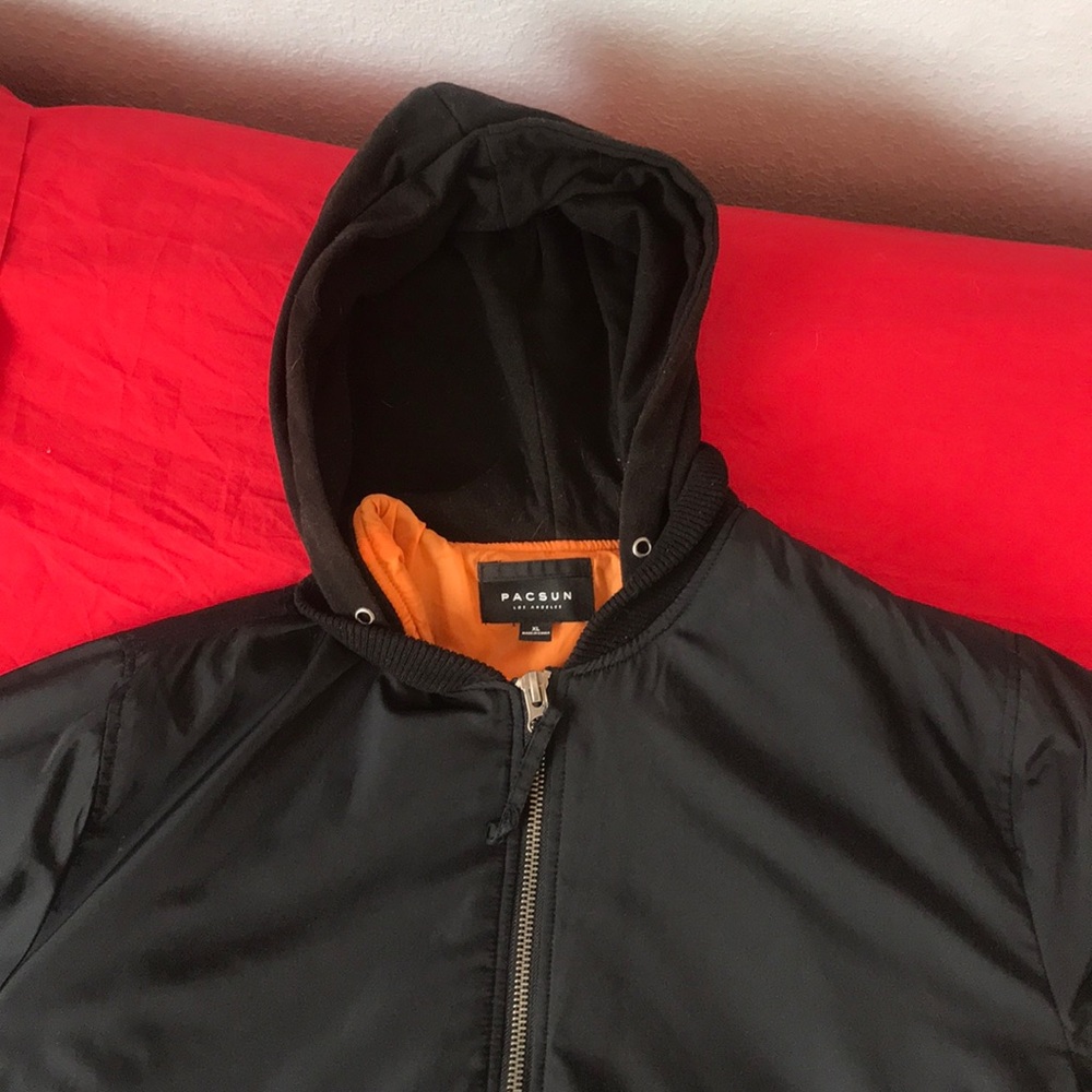 Pacsun bomber